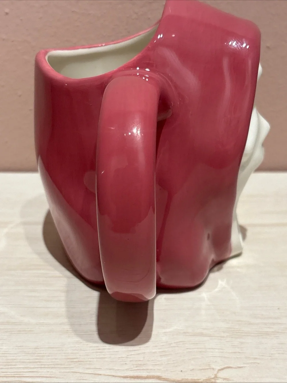Ghost Face Scream Pink Sculpted Halloween Ceramic Mug NEW Ghostface